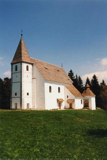 Cerkev sv. Henrika na Pohorju